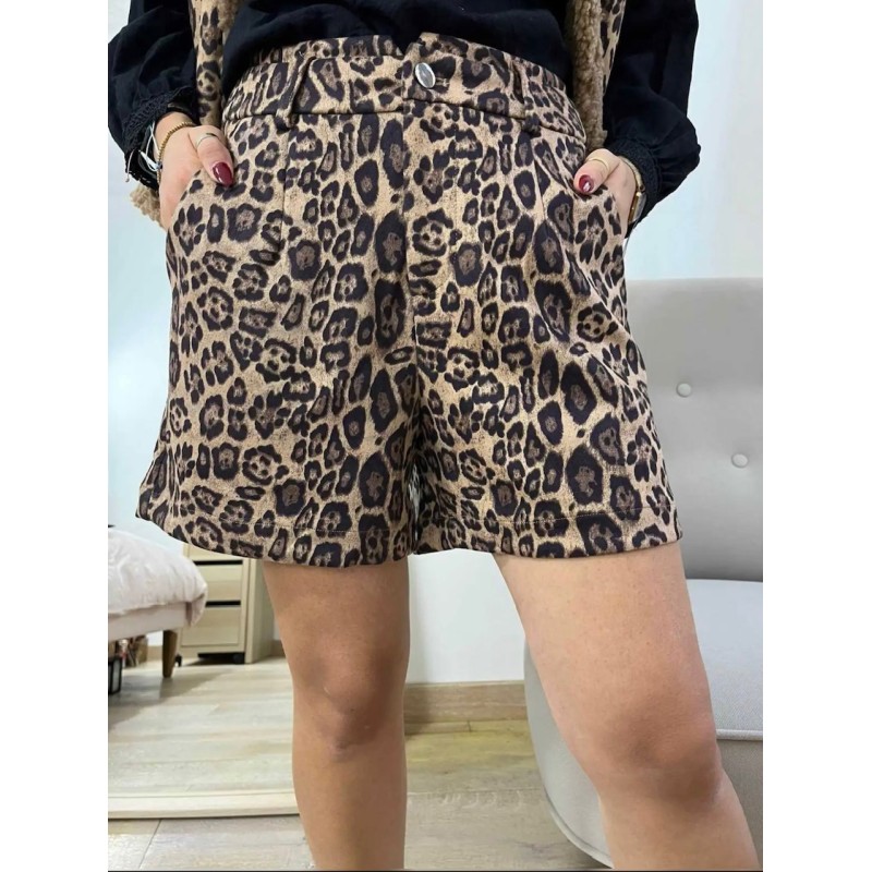 SHORT LEO 702