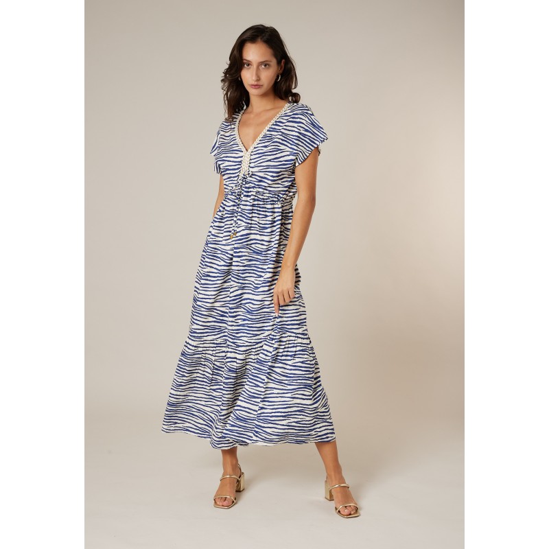 MARCIA ROBE